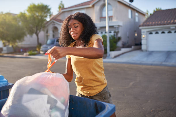  East Syracuse, NY Junk Removal Pros