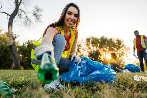 Best Yard Waste Removal  in East Syracuse, NY